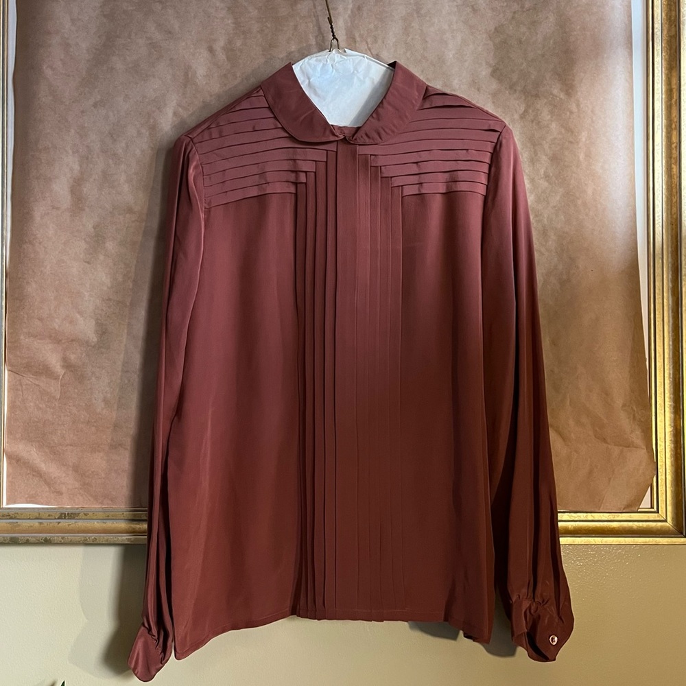 Courtney Rhodes 100% silk dusty red button down
